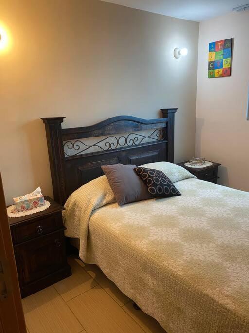 2 Rooms, 1 King Size Bed, 64" Smart Hdtv Guatemala City Exteriör bild