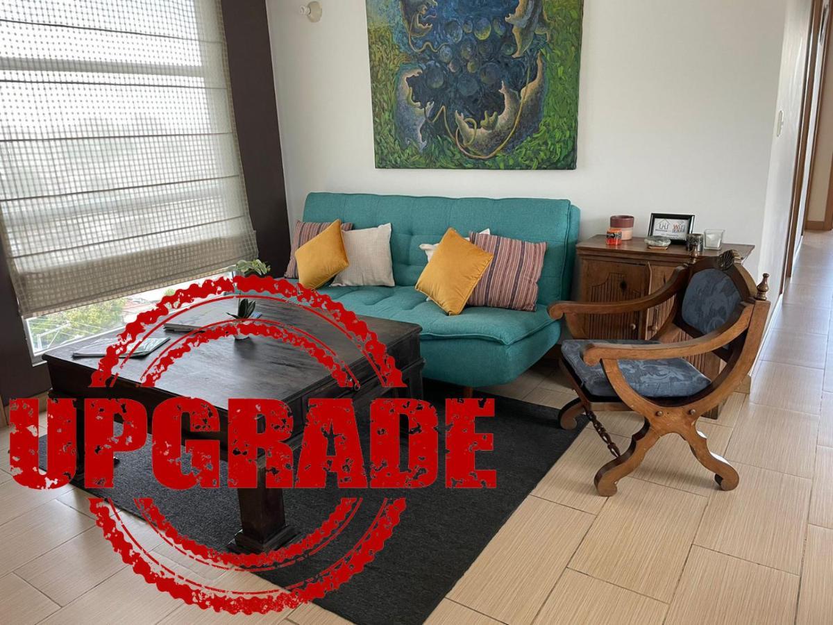 2 Rooms, 1 King Size Bed, 64" Smart Hdtv Guatemala City Exteriör bild